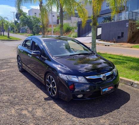 HONDA CIVIC 1.8 LXS 16V FLEX 4P AUTOMÁTICO